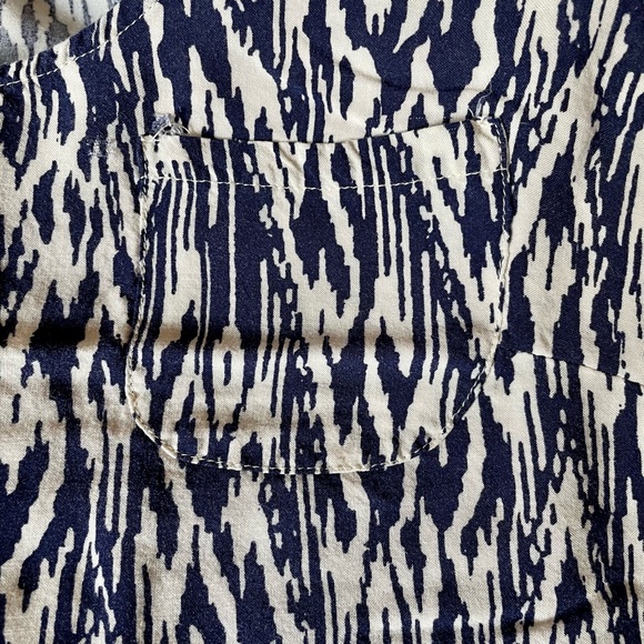 Blue tribal print tank top by Cynthia Rowley. Size XL - Picture 5 of 8